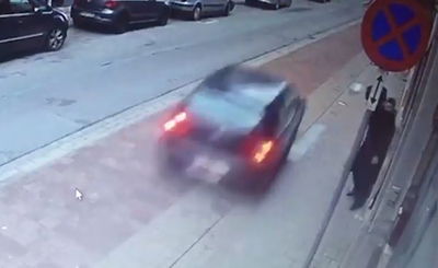 בשבת, בשכונה החרדית: ניסיון דריסה  • צפו