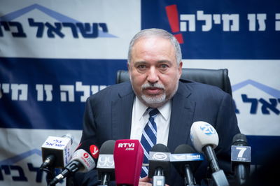 ליברמן: "לא נתמוך בחוק גיוס חרדים פרטי"