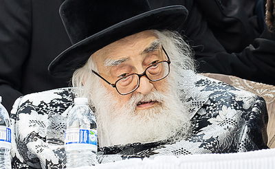 האדמו"ר מויז'ניץ ממונסי יעבור טיפול רפואי; החסידים יתפללו