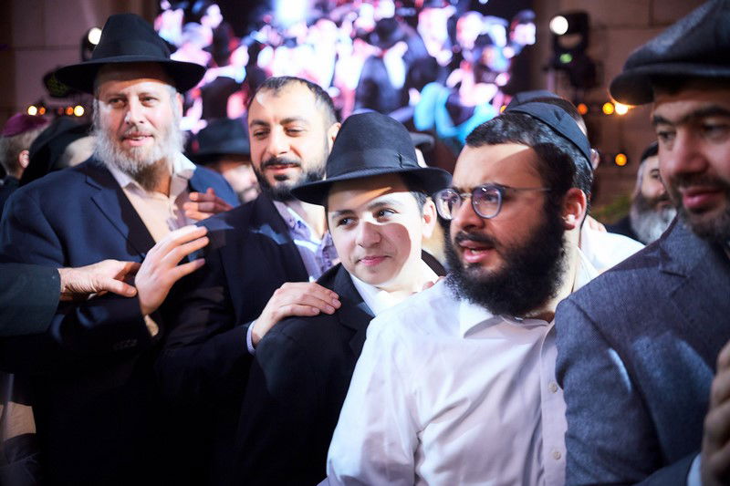 מתנת בר המצווה: "ללמוד איך להתפלל" ברוסית