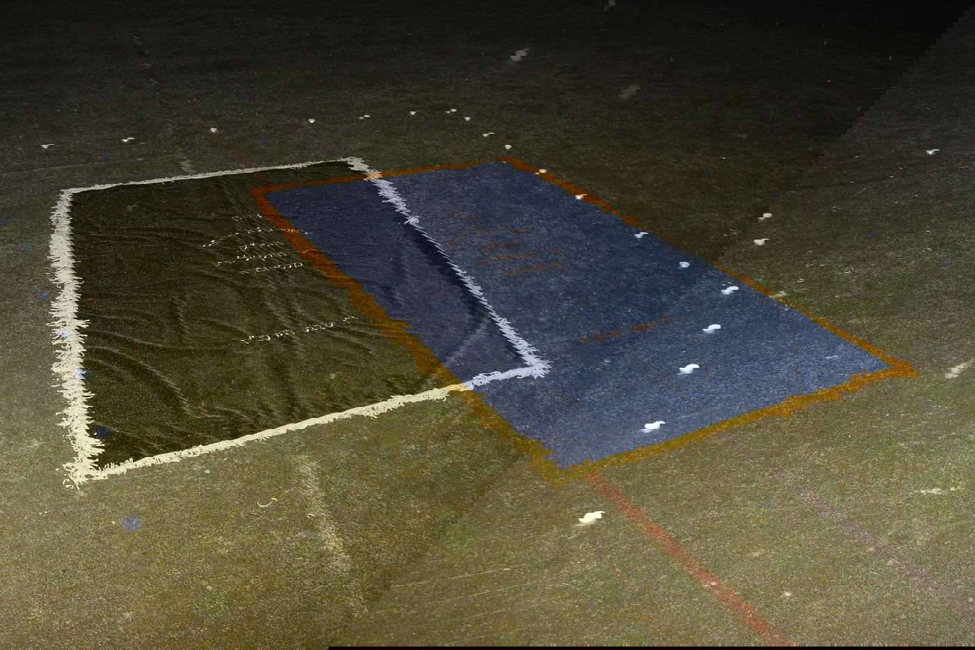 האדמו''ר ממודז'יץ במסע היסטורי בפולין • תיעוד