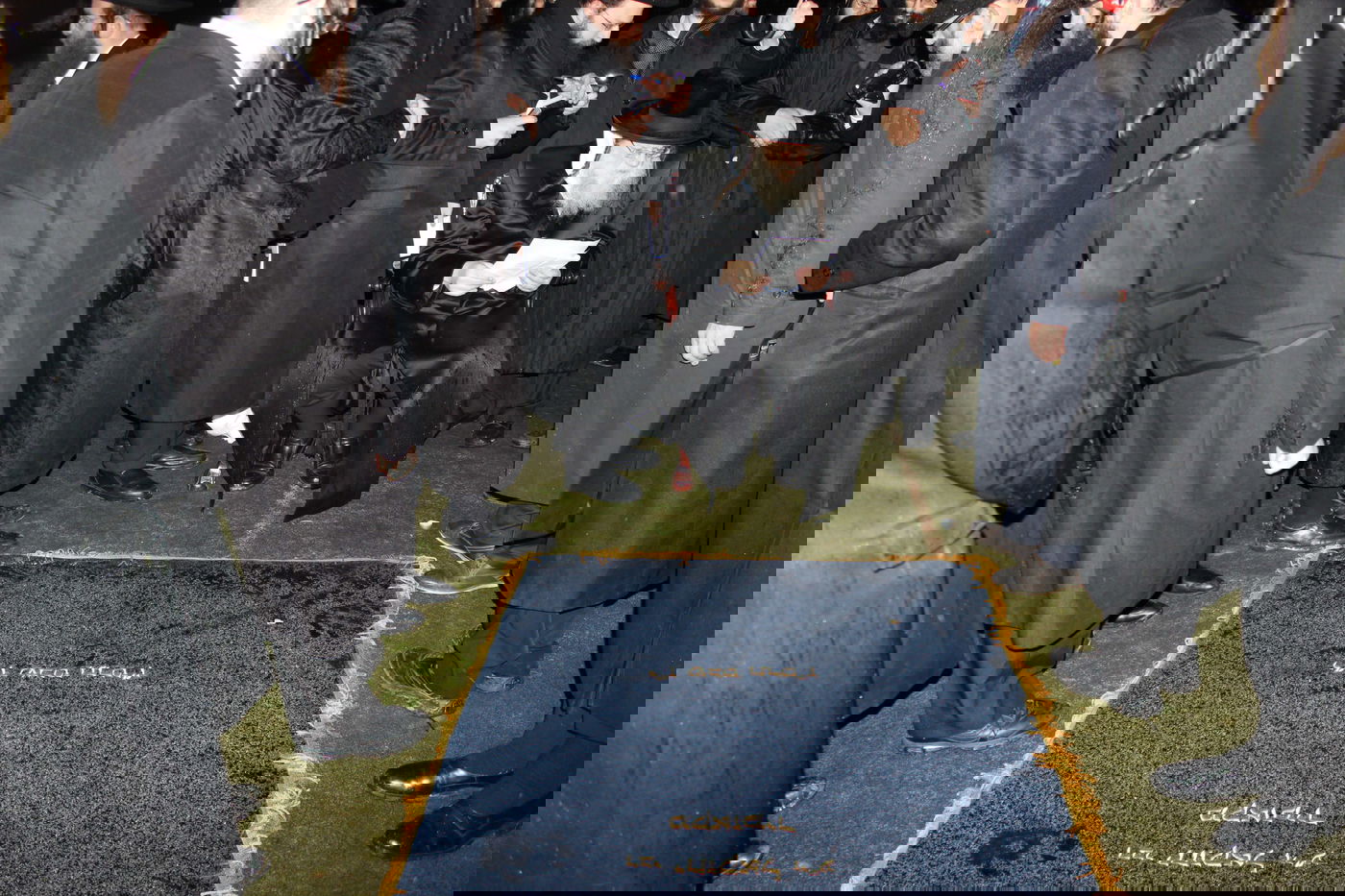 האדמו''ר ממודז'יץ במסע היסטורי בפולין • תיעוד