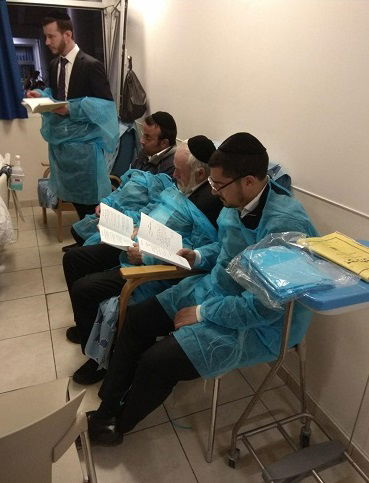 הלומדים עם הסינרים