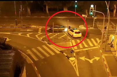 אחות ניצלה בשבריר שנייה מתאונה קשה • צפו