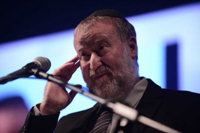 אביחי מנדלבליט. ארכיון