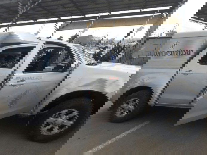 המון פרוע: חיילת הוכתה בג'נין ונשקה נחטף