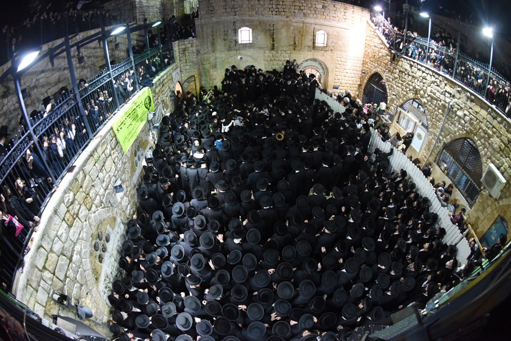 ביקור הרבי מסאטמר בישראל • צפו בגלריה