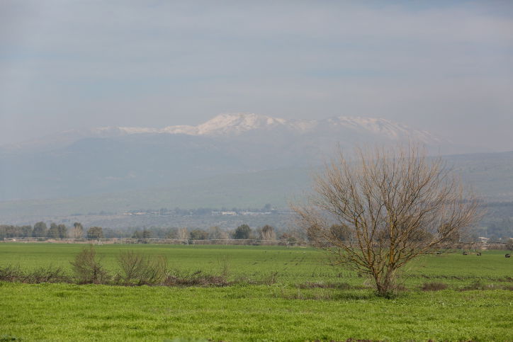 עמק החולה והחרמון ברקע, אתמול