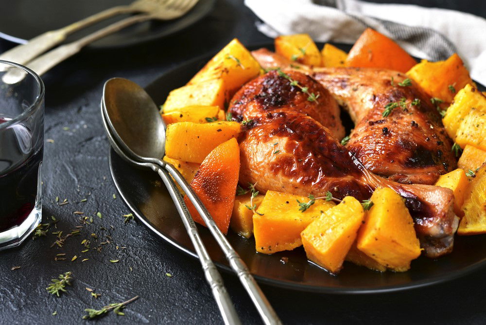 תבשיל עוף עם אפונה ודלורית