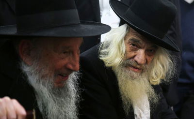 רבנים ואדמו"רים ניחמו את משפחת אוירבך