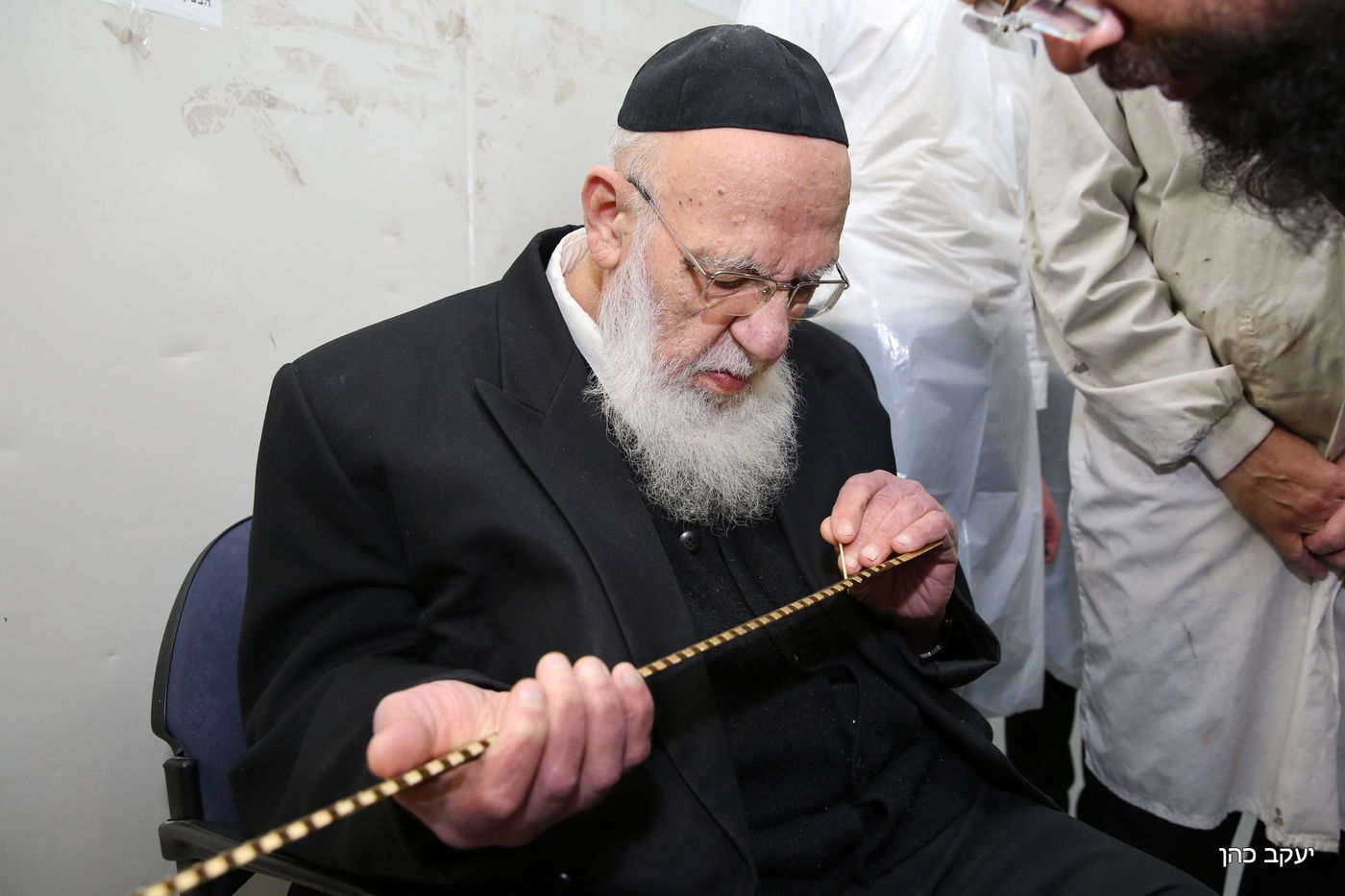 ערב הנסיעה למקסיקו: נשיא המועצת אפה מצות