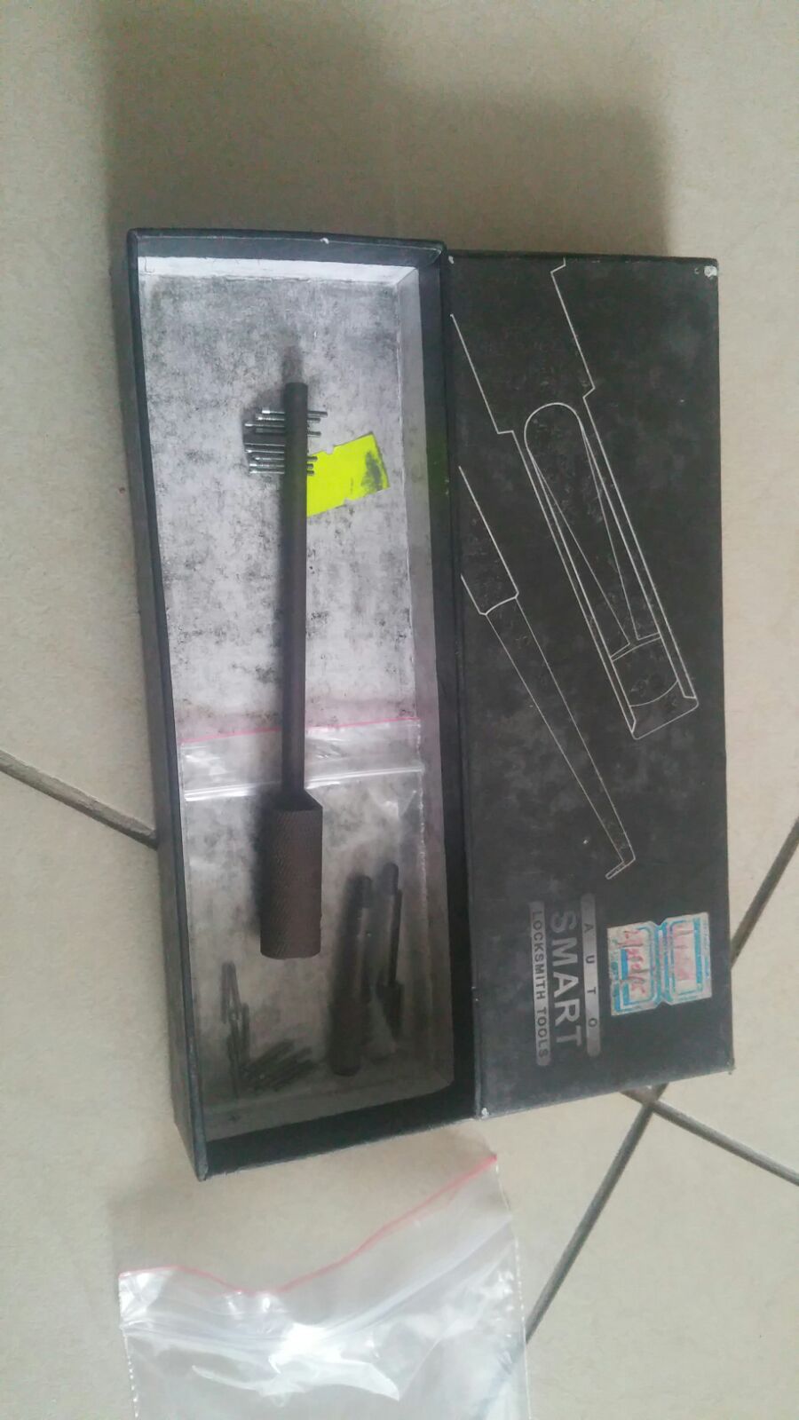 נעצרה חוליית פורצים שגנבה מקשישים