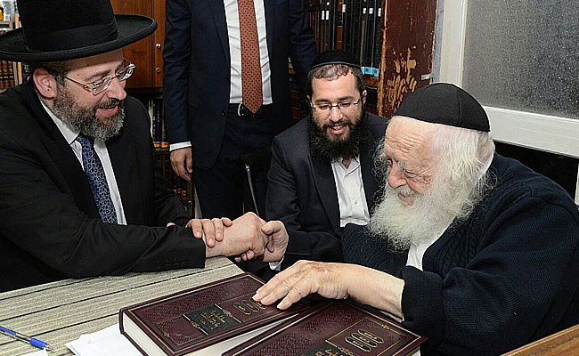 הגר"ד לאו עם מרן הגר"ח קנייבסקי