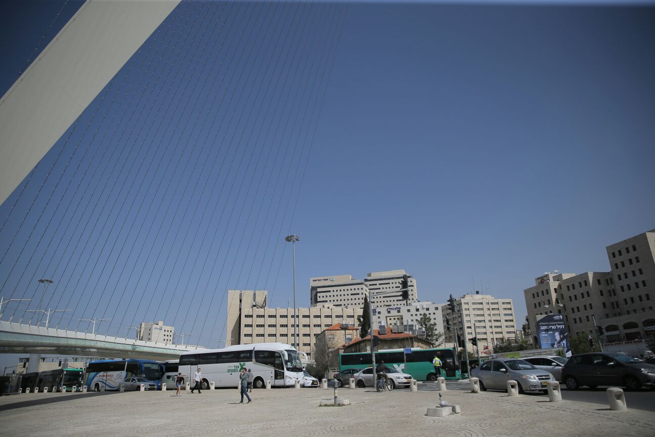 ירושלים נצורה: פקקי ענק ונהגים מתוסכלים