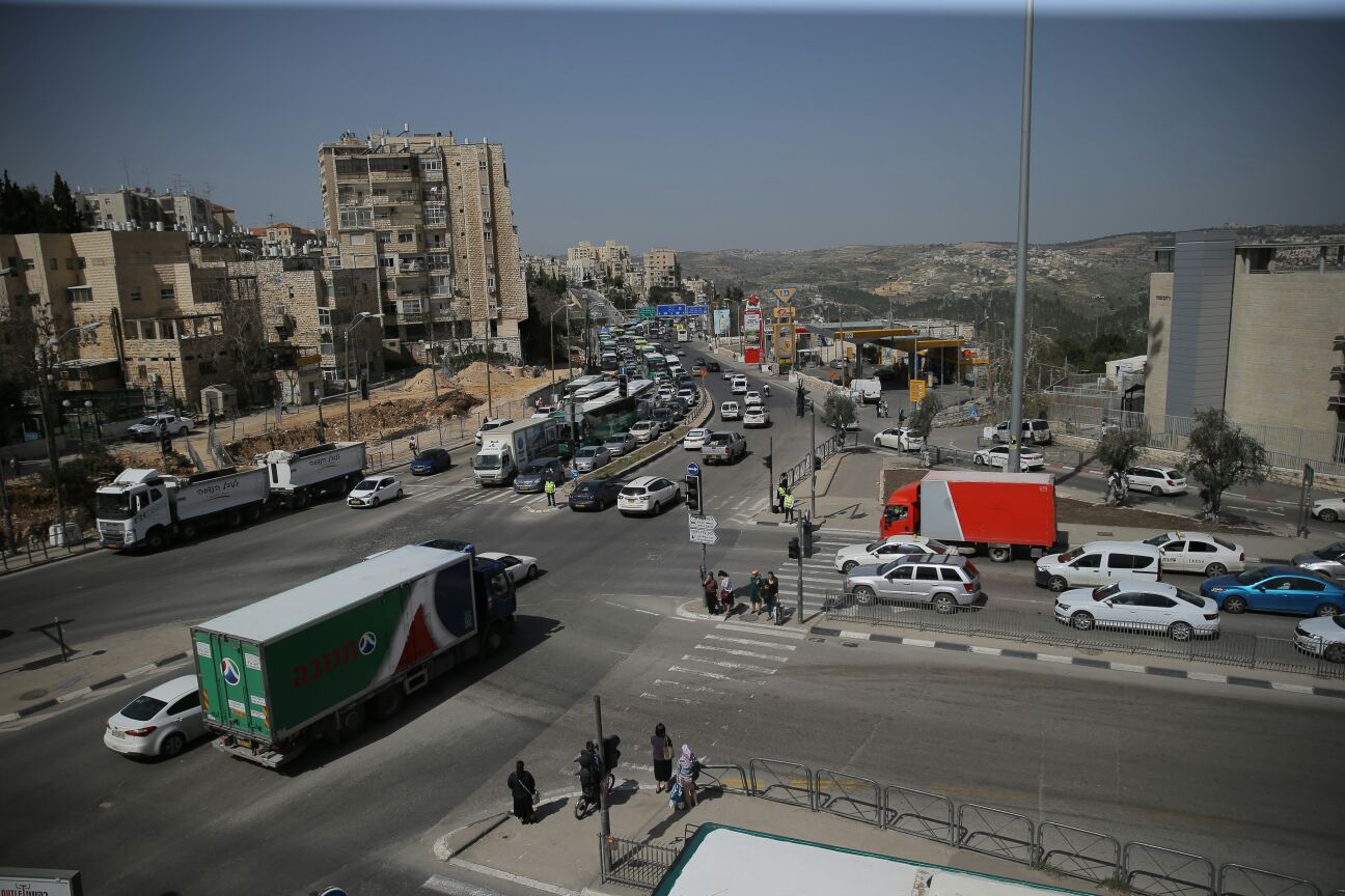 ירושלים נצורה: פקקי ענק ונהגים מתוסכלים