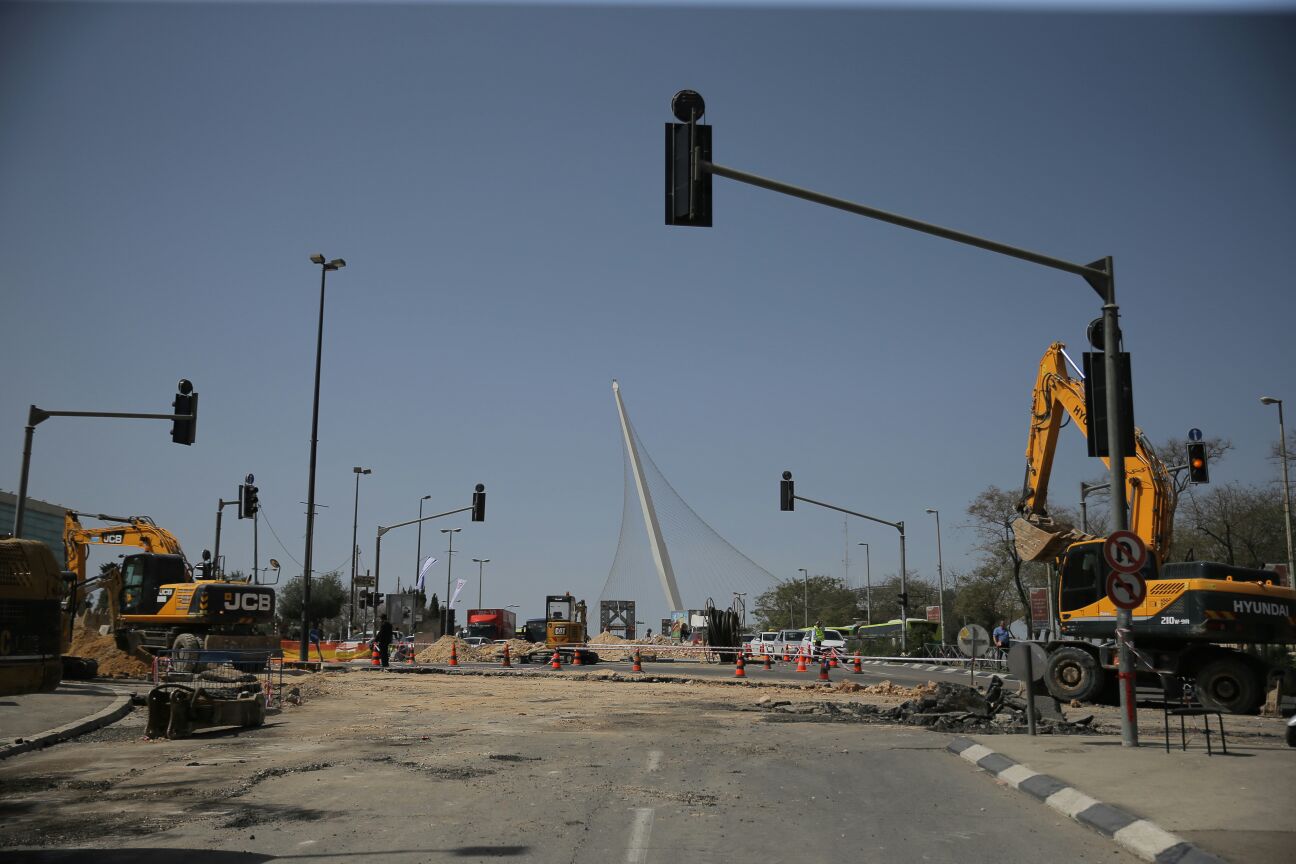ירושלים נצורה: פקקי ענק ונהגים מתוסכלים