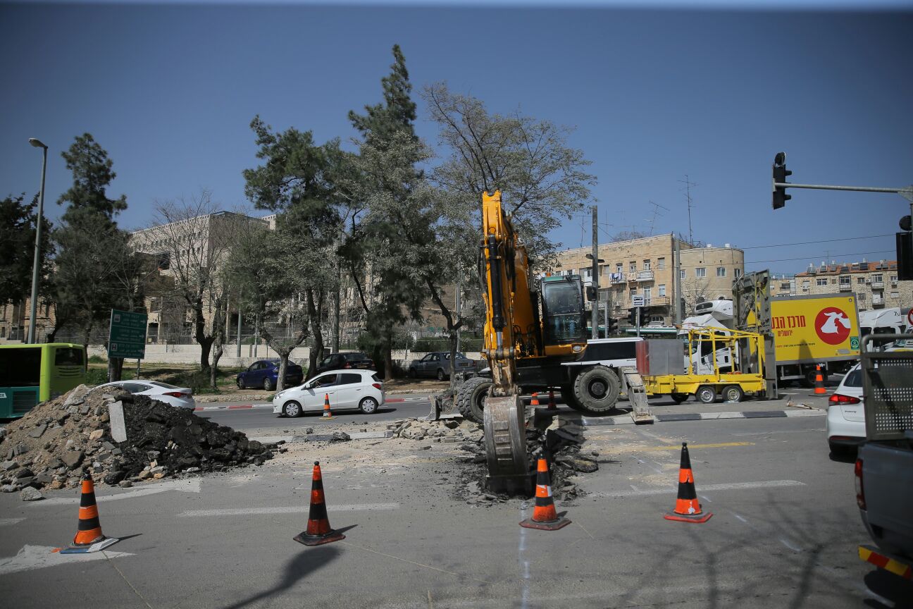 ירושלים נצורה: פקקי ענק ונהגים מתוסכלים