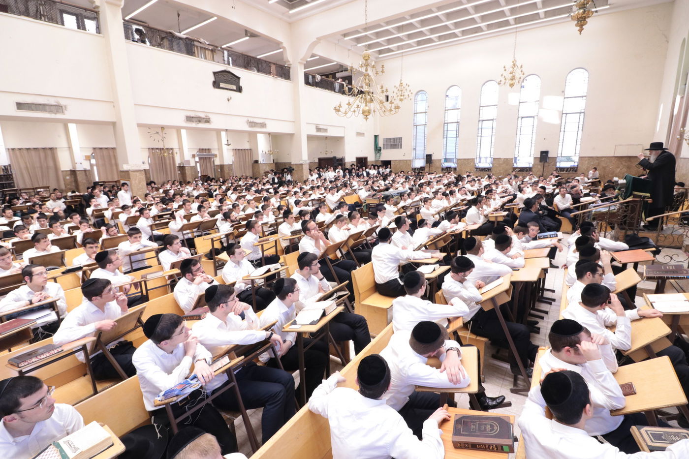 תיעוד: ההספד על הגר"ש אוירבך זצ"ל בפוניבז'