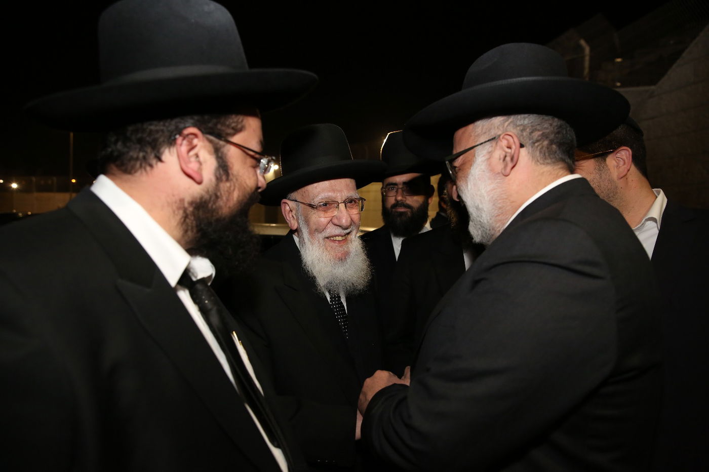 נשיא המועצת הגר"ש כהן המריא למסע במקסיקו