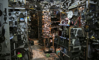 מדהים גם בערב פסח: אוסף החנוכיות הגדול בעולם?