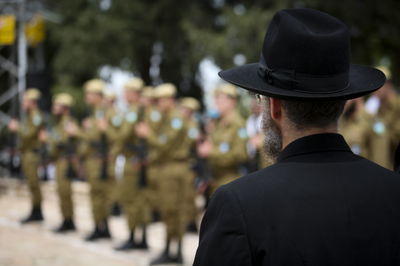 דרושה מבוכה // מלכי רוטנר
