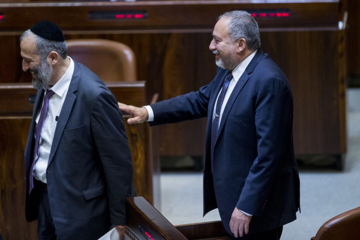 מינה צמח: דרעי ואיווט על סף אחוז החסימה