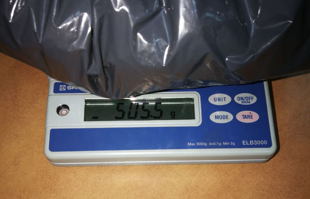 המשטרה עצרה 11 חשודים בסחר בסמים