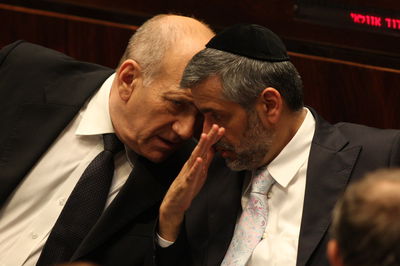 אולמרט וישי