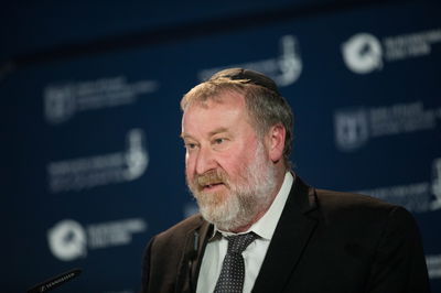 אביחי מנדלבליט