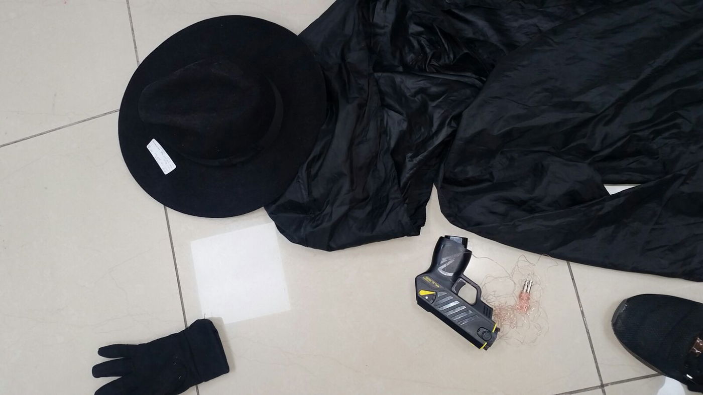 חלק מציוד השוד