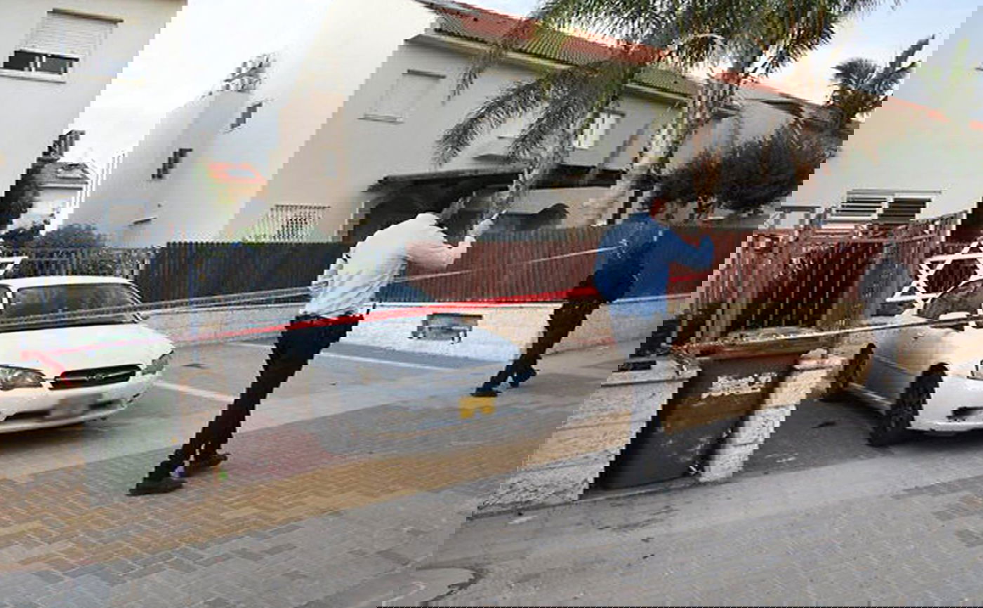 החשד: הילד ניקה לפסח, נשכח ברכב ונפטר