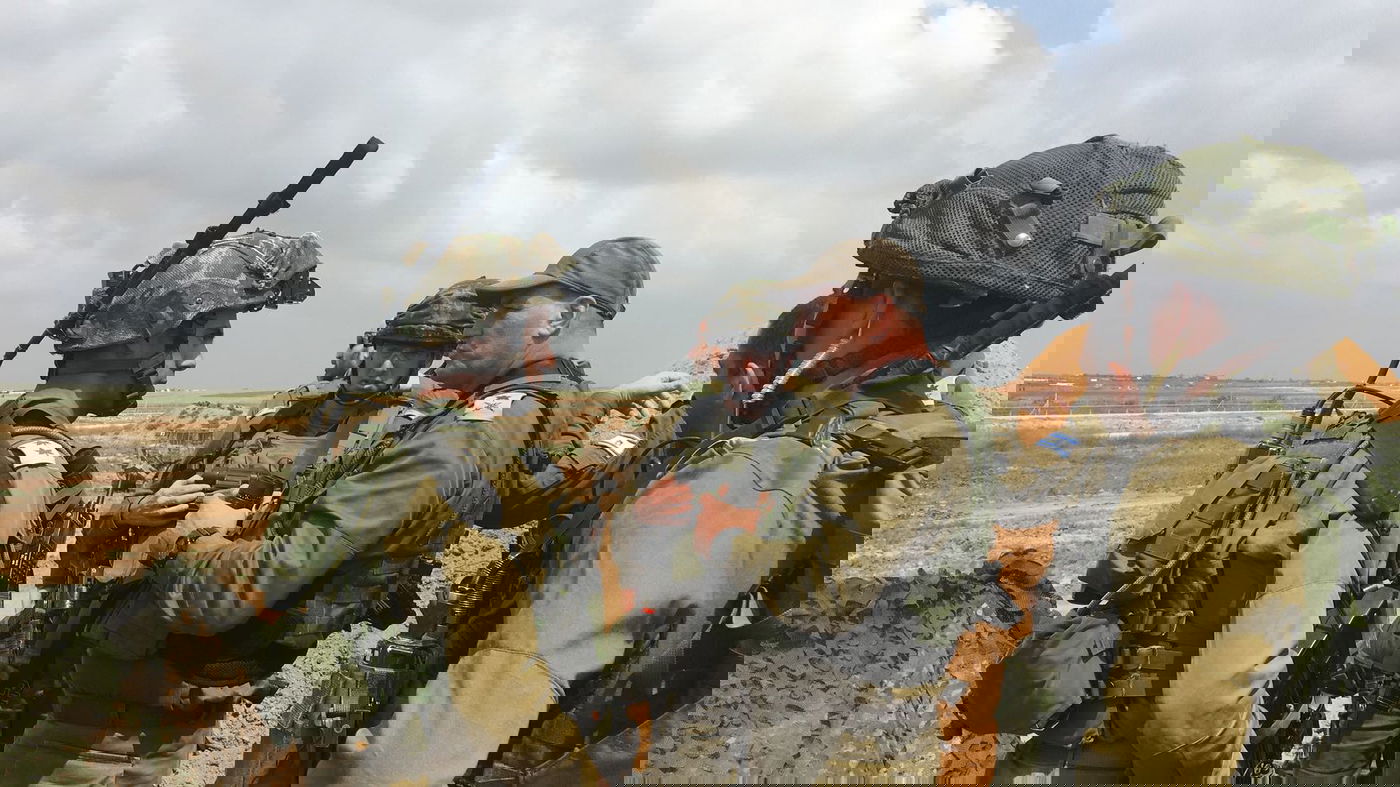 'נטורי קרתא' הפגינו ליד הגדר: "להסיר את המצור מעזה"