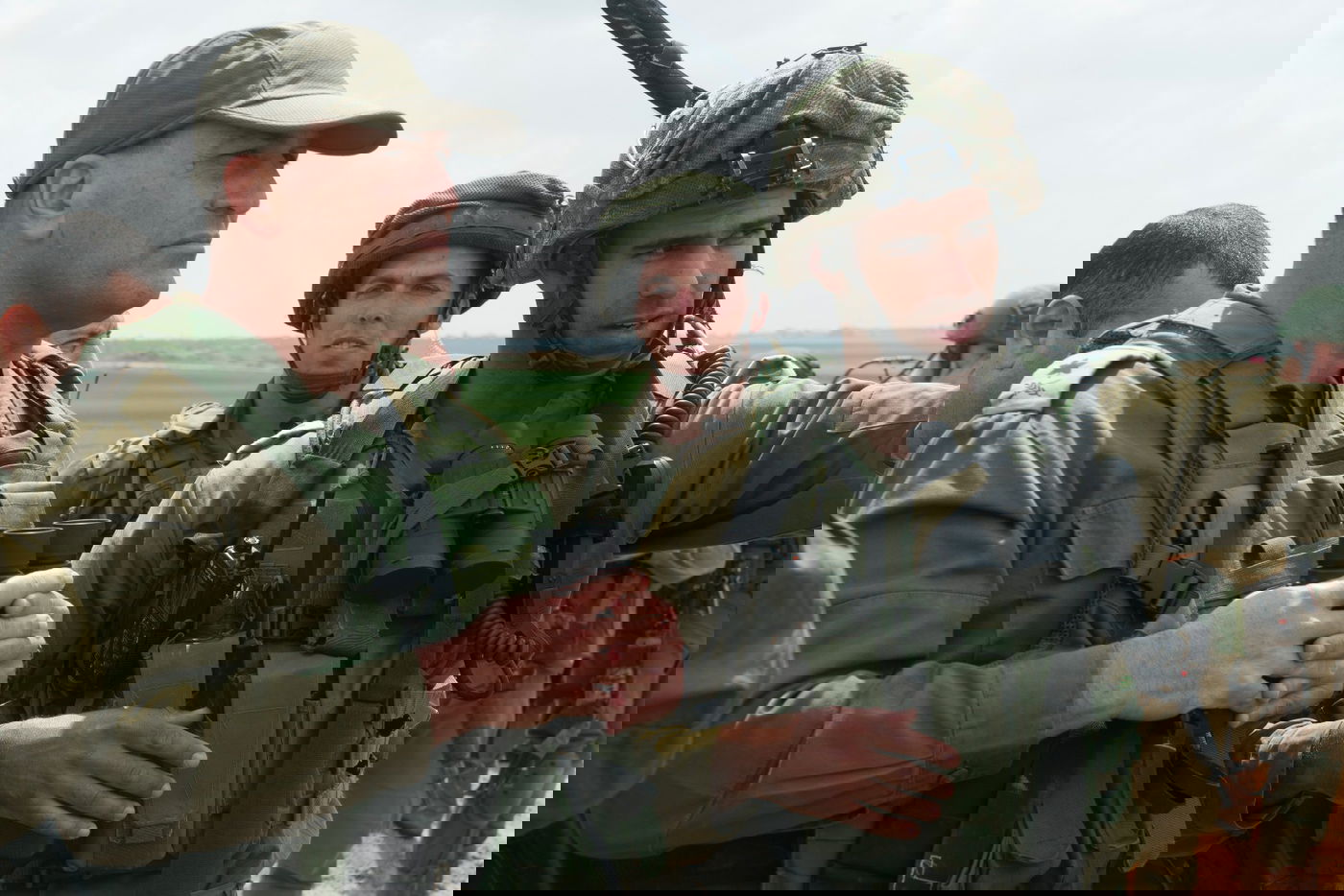 'נטורי קרתא' הפגינו ליד הגדר: "להסיר את המצור מעזה"