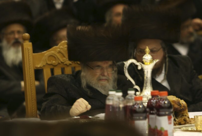 תיעוד: 'אסתר טיש' בחצר חסידות בעלזא