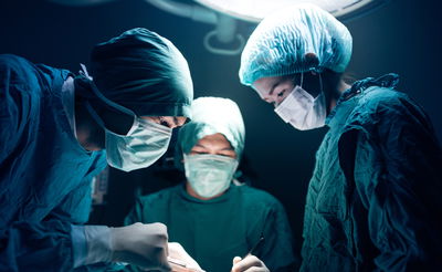 נכד ראש הישיבה אושפז עם קריש דם במוח