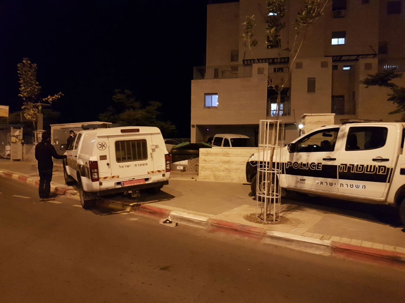 חוקרי משטרה באחת הזירות