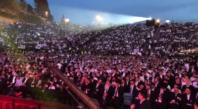 האלפים במעמד