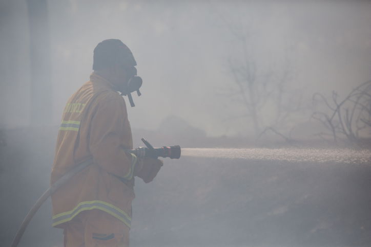 חוסר זהירות של המטיילים שרפה רכב כליל
