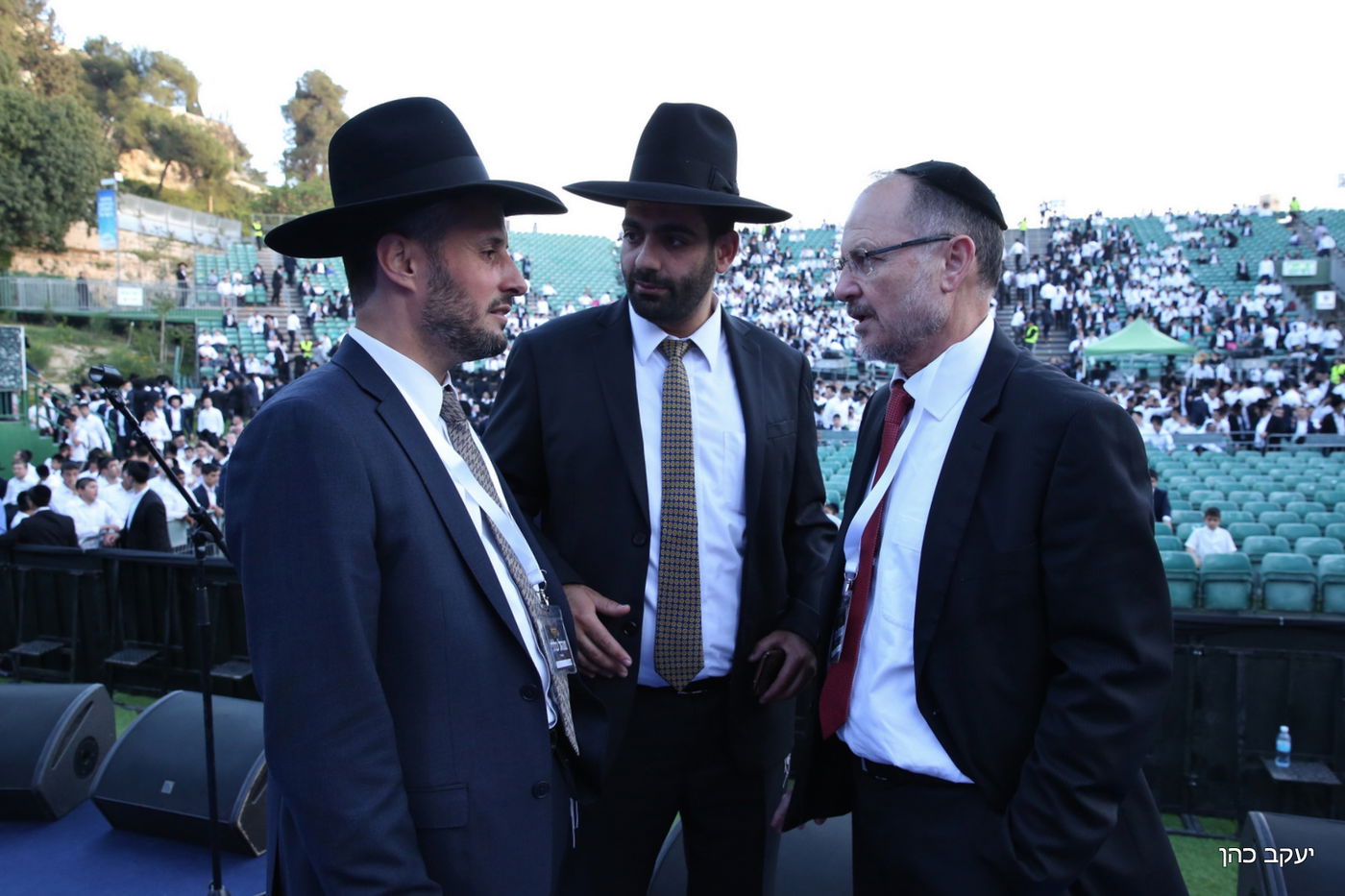 המונים ב'הקבלת פני רבו' לנשיא המועצת הגר"ש כהן