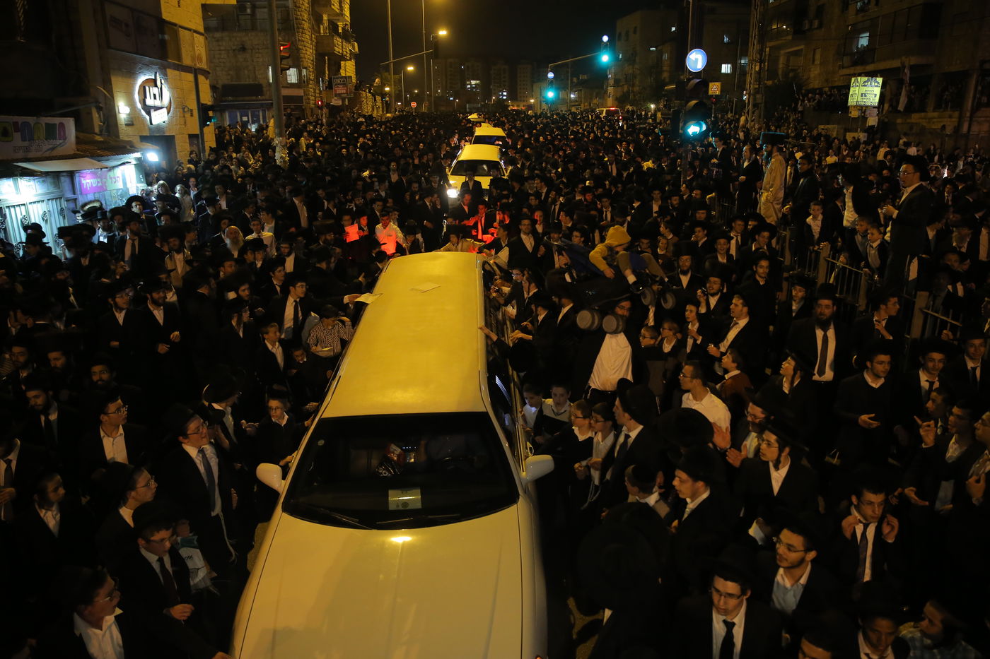 עצרת "הפלג הירושלמי": שני הרבנים סומנו כמנהיגים