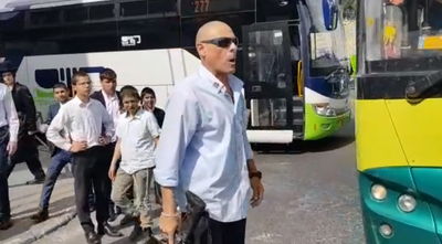 אירוע חריג: נהג האוטובוס איים על החרדים עם רובה M-16