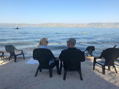 צפו: כך ראש הממשלה נופש בחול המועד