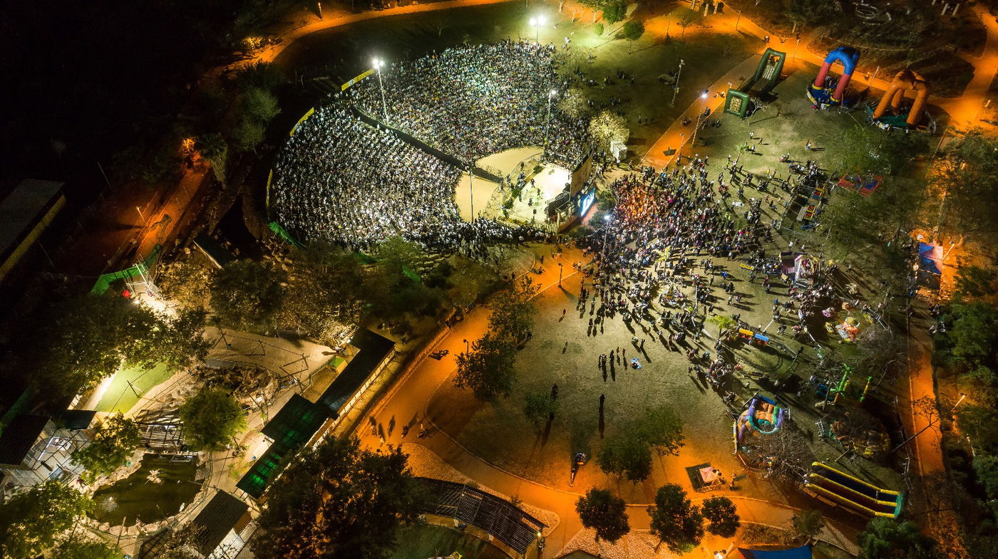 מהאוויר: כך חוגגים פסח בעיר אלעד • צפו