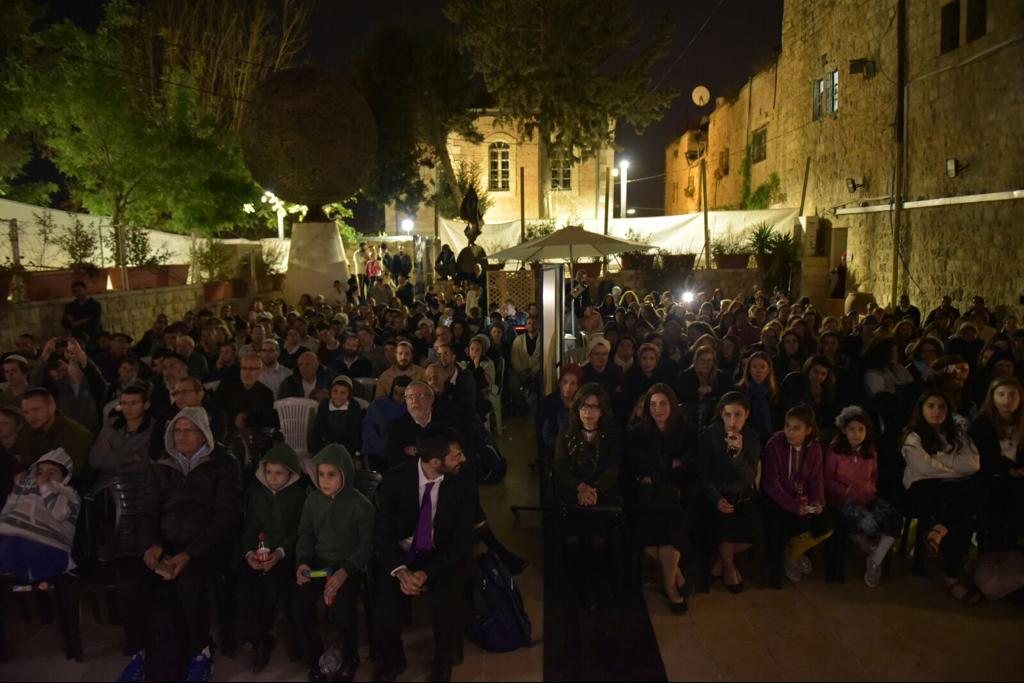 הרב עדס לרזאל: מחזק אותך על שמירת העיניים