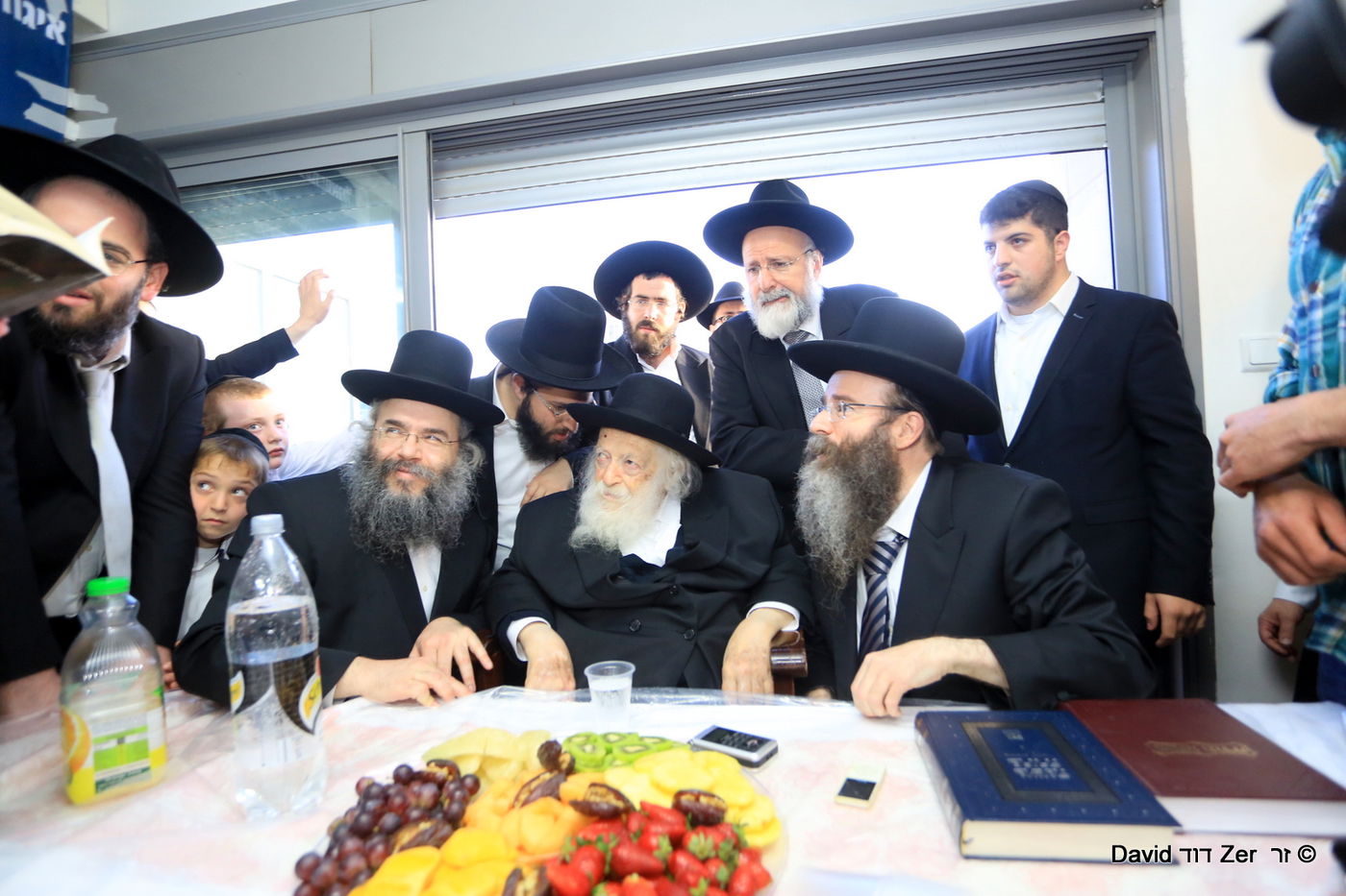 עלו בגורל וערכו את הסיום בפני שר התורה