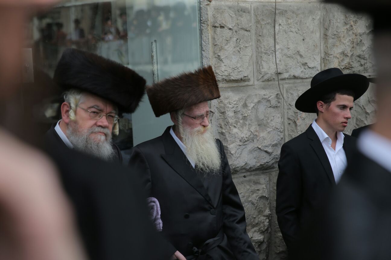 תיעוד מסכם: הלווית הפעוט החרדי בי-ם