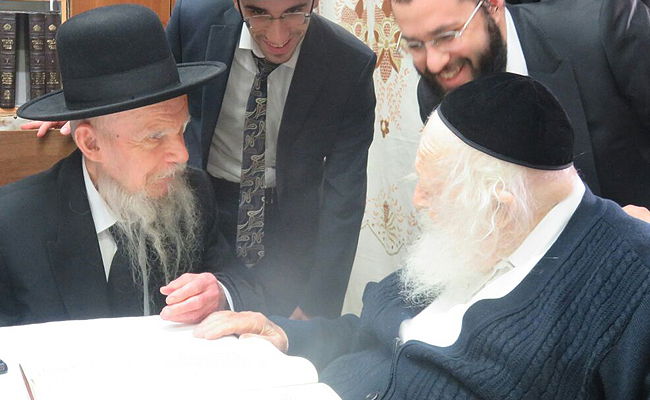 הגר"ח והגרי"ג בביקור החג