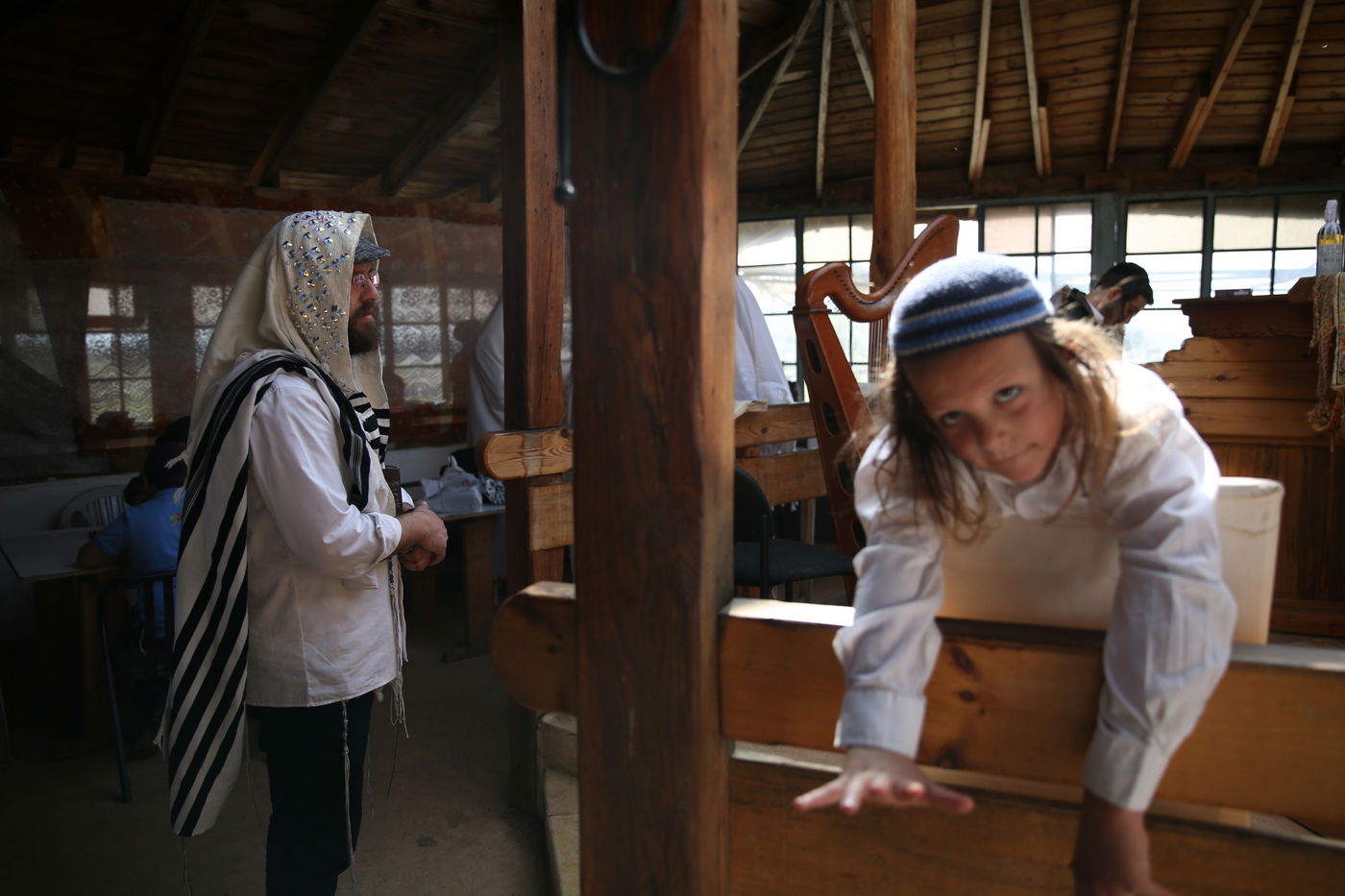 קדיתא: תפילה עם כלי נגינה • צפו בתיעוד
