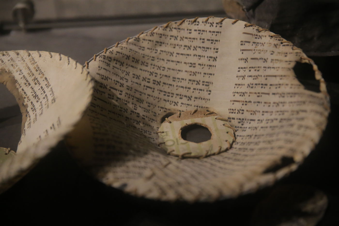 מרתף השואה: המוזיאון היחיד בעולם שמציג סבונים שיוצרו משומן יהודי