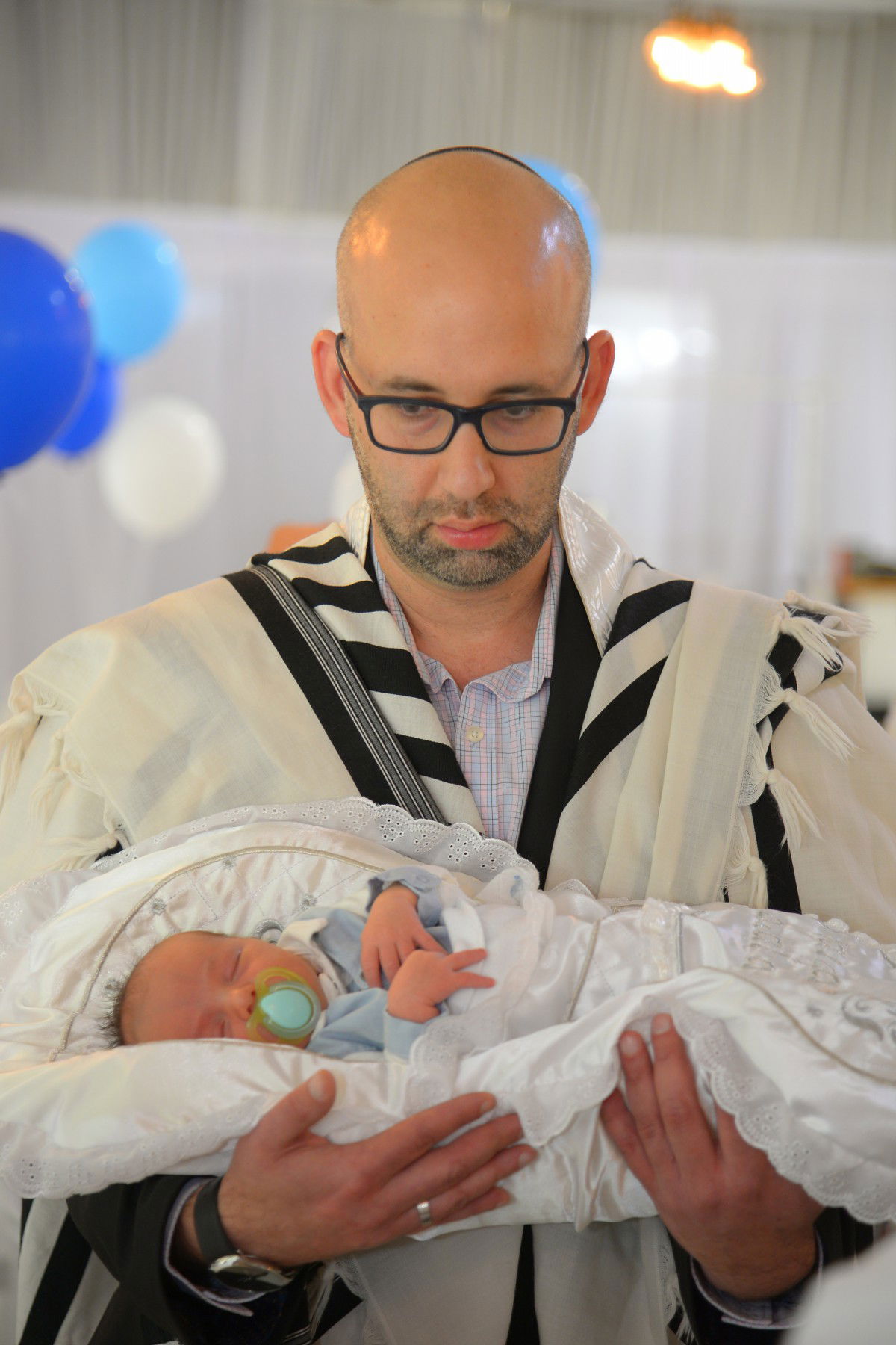 שמחת הברית לבנו של משה קלוגהפט • גלריה